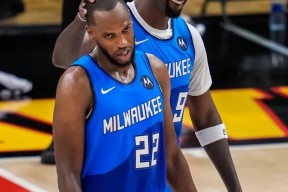 关于密尔沃基雄鹿迎国王杯关键赛，清晨复出首秀，媒体盛赞，医务组通报恢复的信息